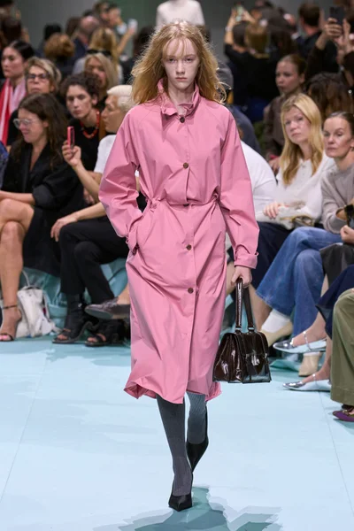 Look 23